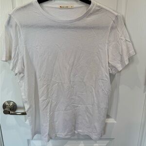 A Day’s March Classic Crew Neck T-Shirt in White - Women’s